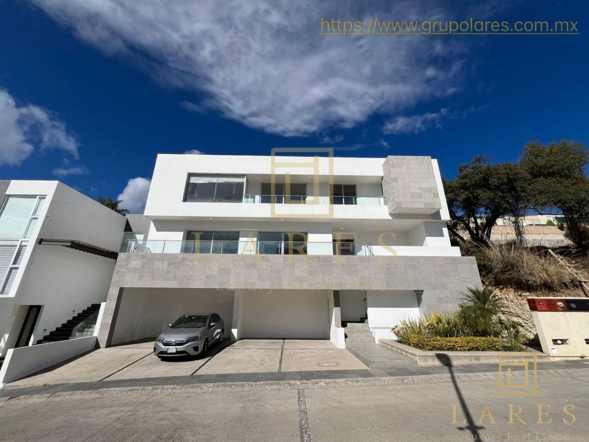 House in Gated Community in Bosque Esmeralda, Atizapán de Zaragoza, photo 2 of 20