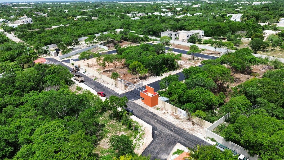 Terreno à venda localizado em Dzityá, foto 1 de 24