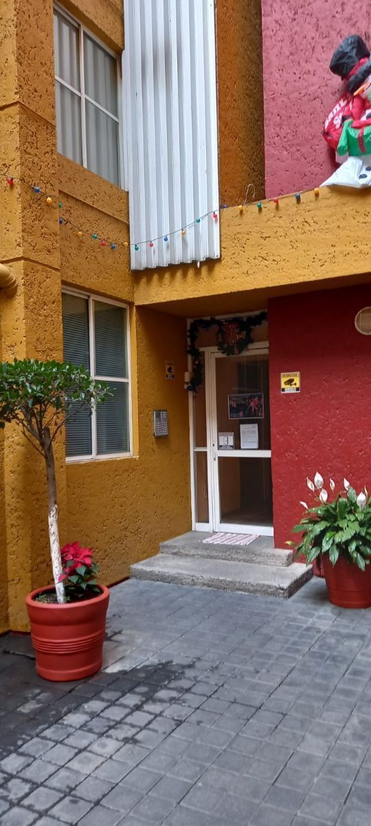 4 de 35