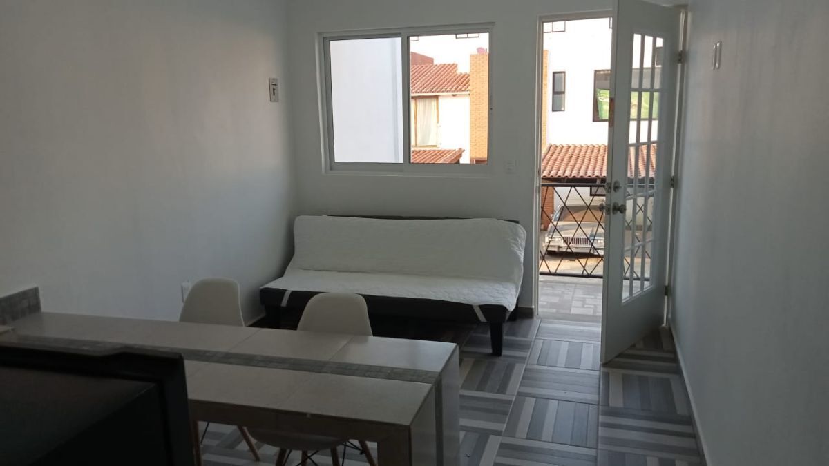 2 of 7: Área de estar