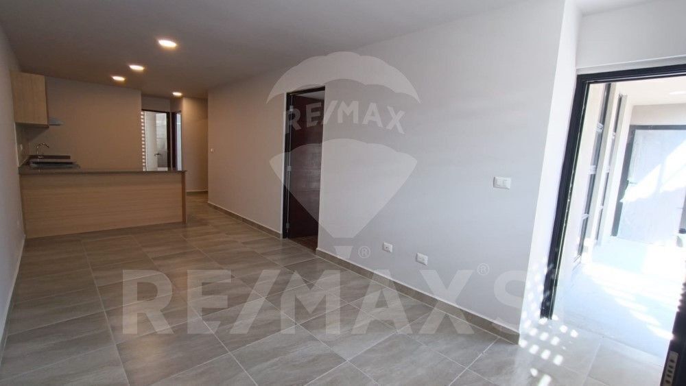 2 de 12: Sala-Comedor