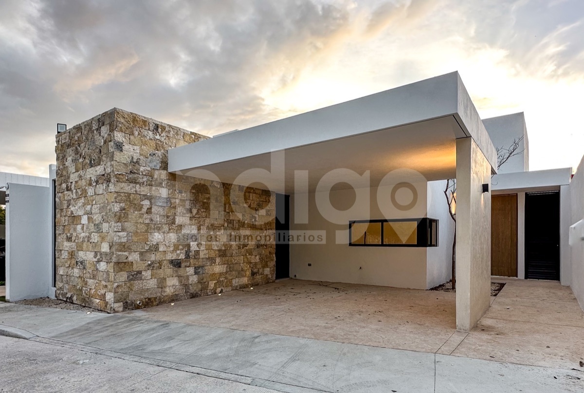 1 de 32: Fachada Frontal