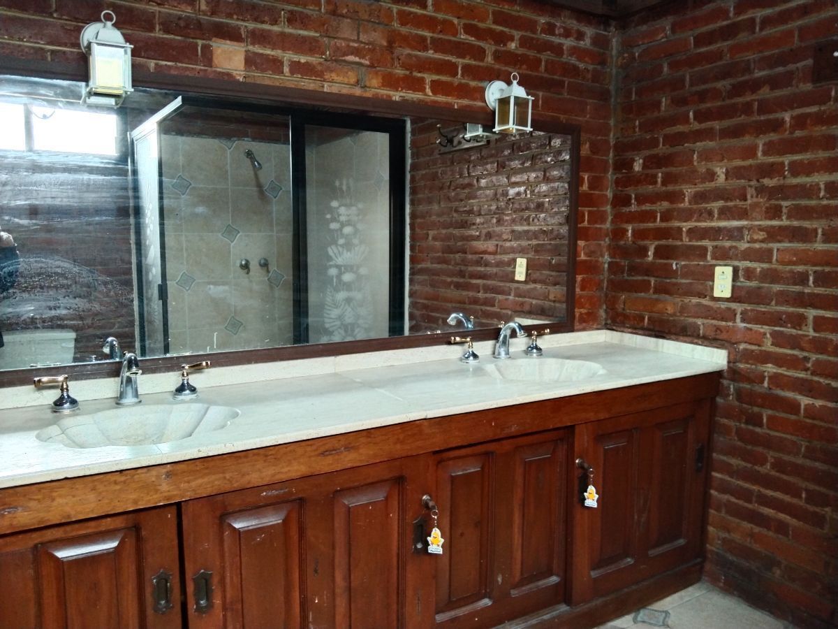 40 de 49: Baño completo