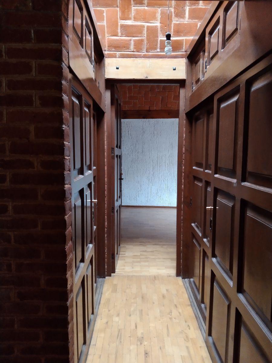 41 de 49: Closet de blancos