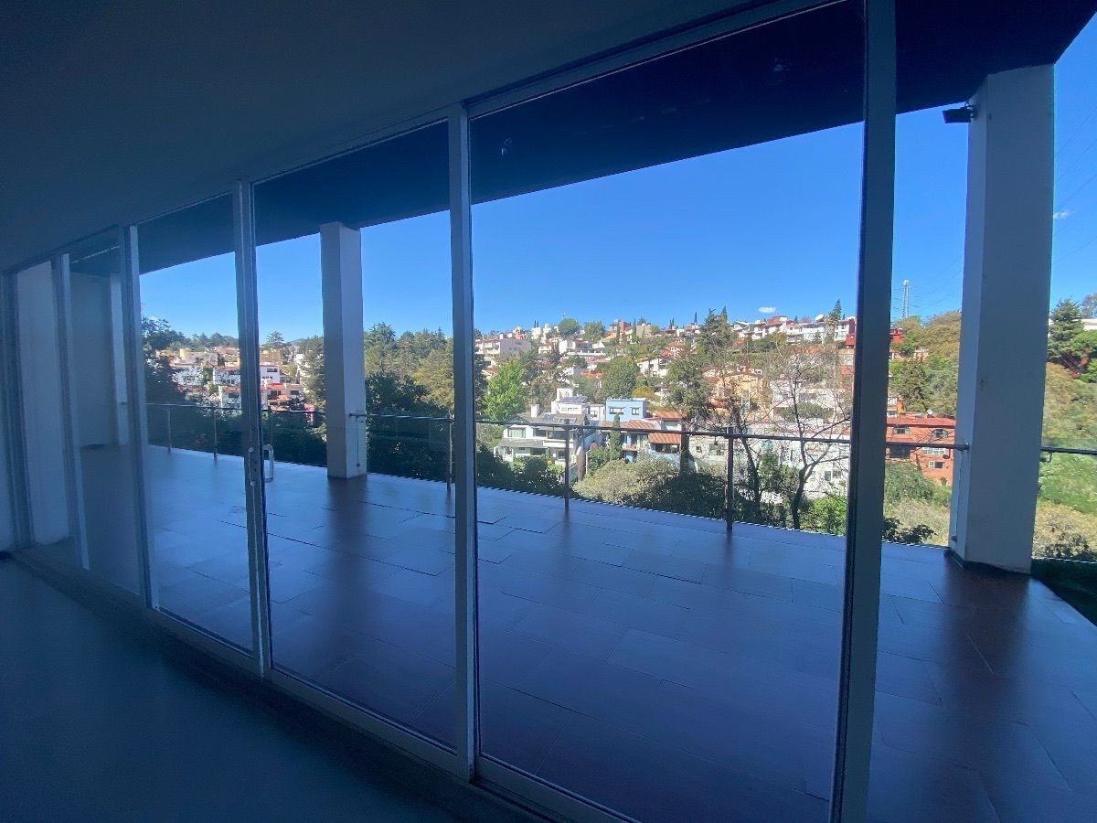 12 de 16: Salón de fiestas