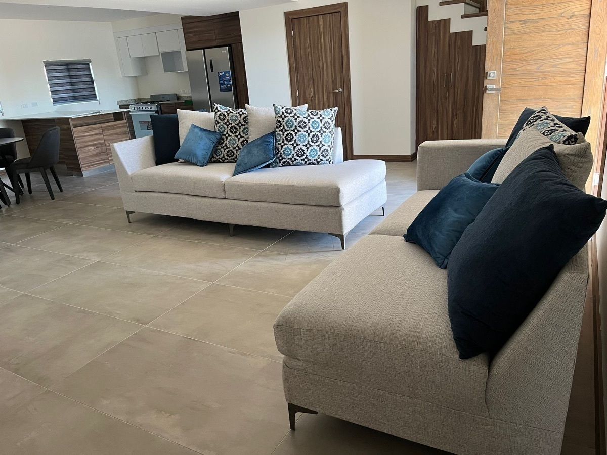 Apartamento mobiliado na área de Reliz, foto 1 de 9