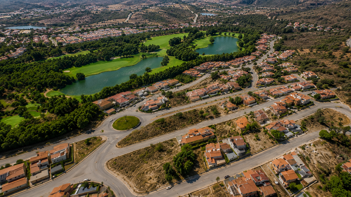 Terreno en venta Campo de Golf Altozano, Morelia, Michoacan