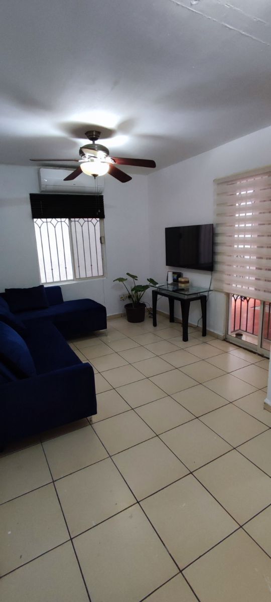 1 de 18: Sala