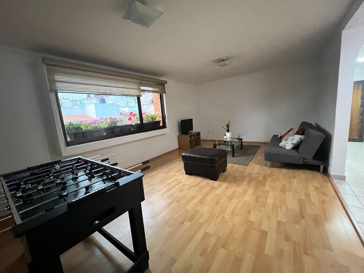 Apartment in Toriello Guerra, Tlalpan, photo 2 of 10