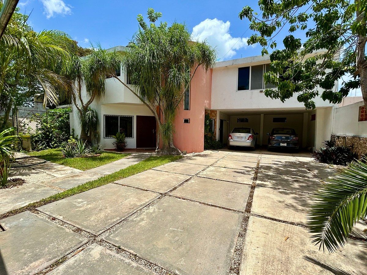 Casa Amplia en la entrada a Las Américas| DZITYA, foto 1 de 32