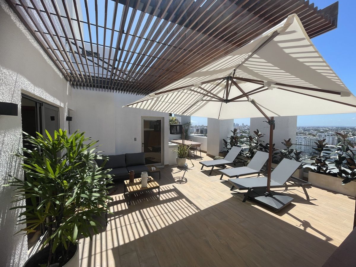 25 de 27: Terraza