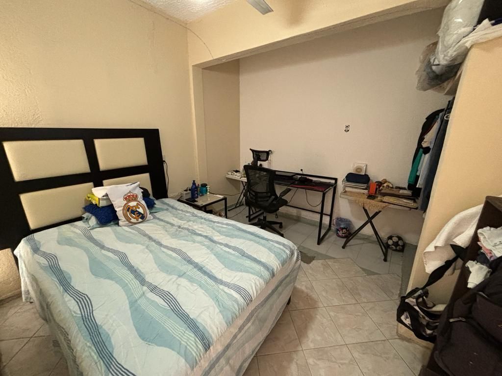 11 of 33: RECAMARA 2