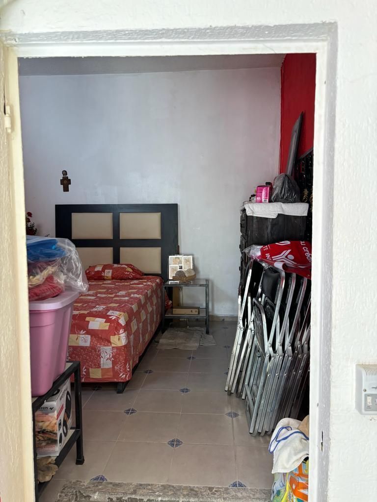 14 of 33: GARAJE O LOCAL