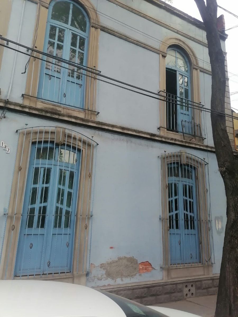 https://assets.easybroker.com/property_images/4253292/70705424/EB-PI3292.jpeg?version=1706221579