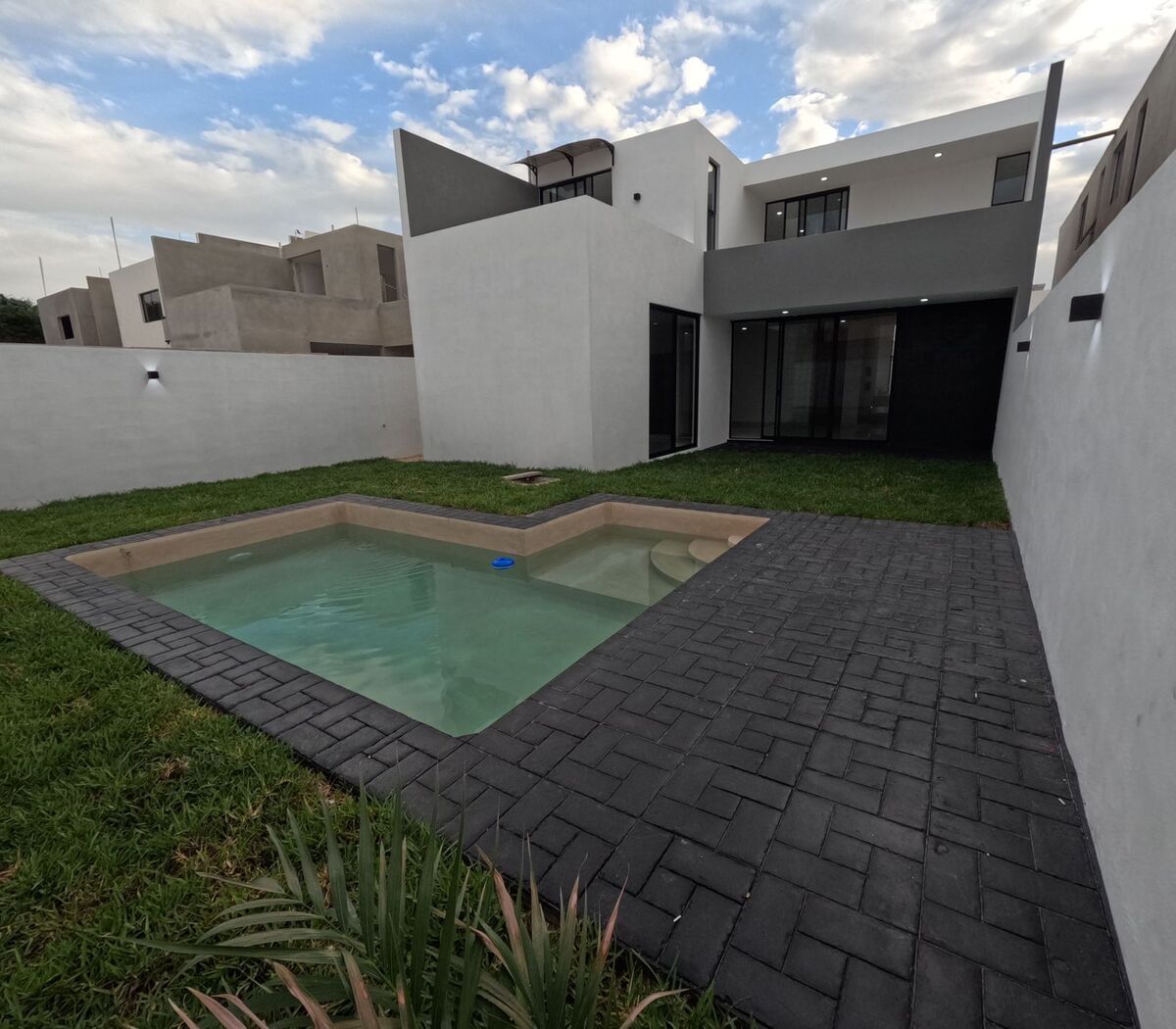 1 de 18: PISCINA