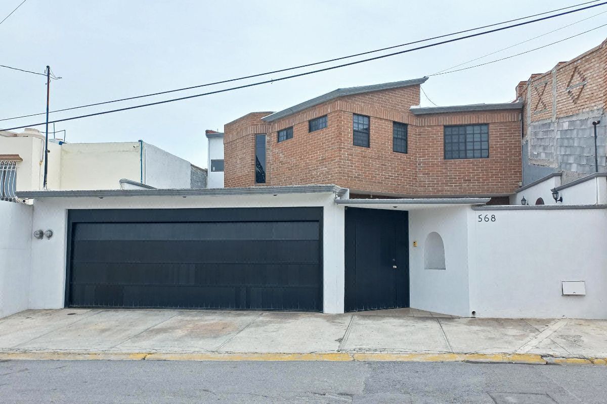 Casa en VENTA en col. Latinoamericana