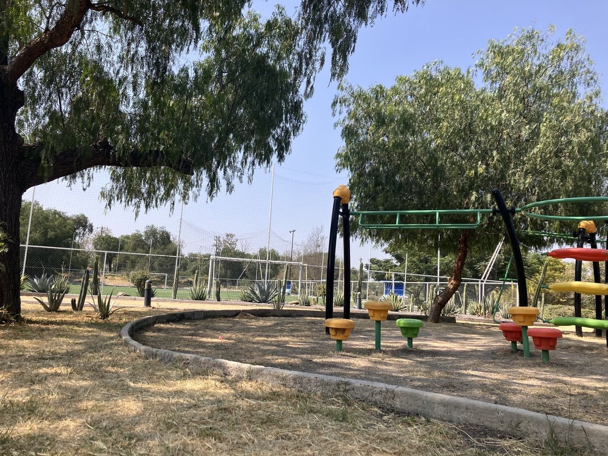 CANCHA DE FUTBOL RAPIDO