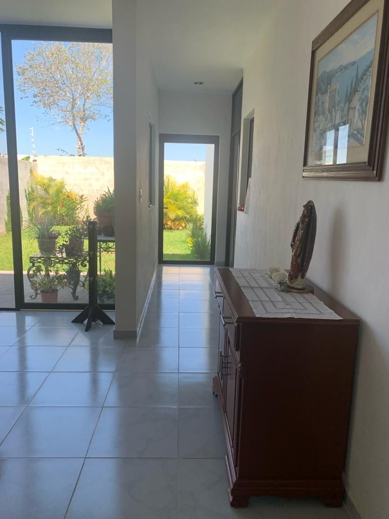 Baja de precio Amplia casa de 1 planta en Privada Kanan - foto 5