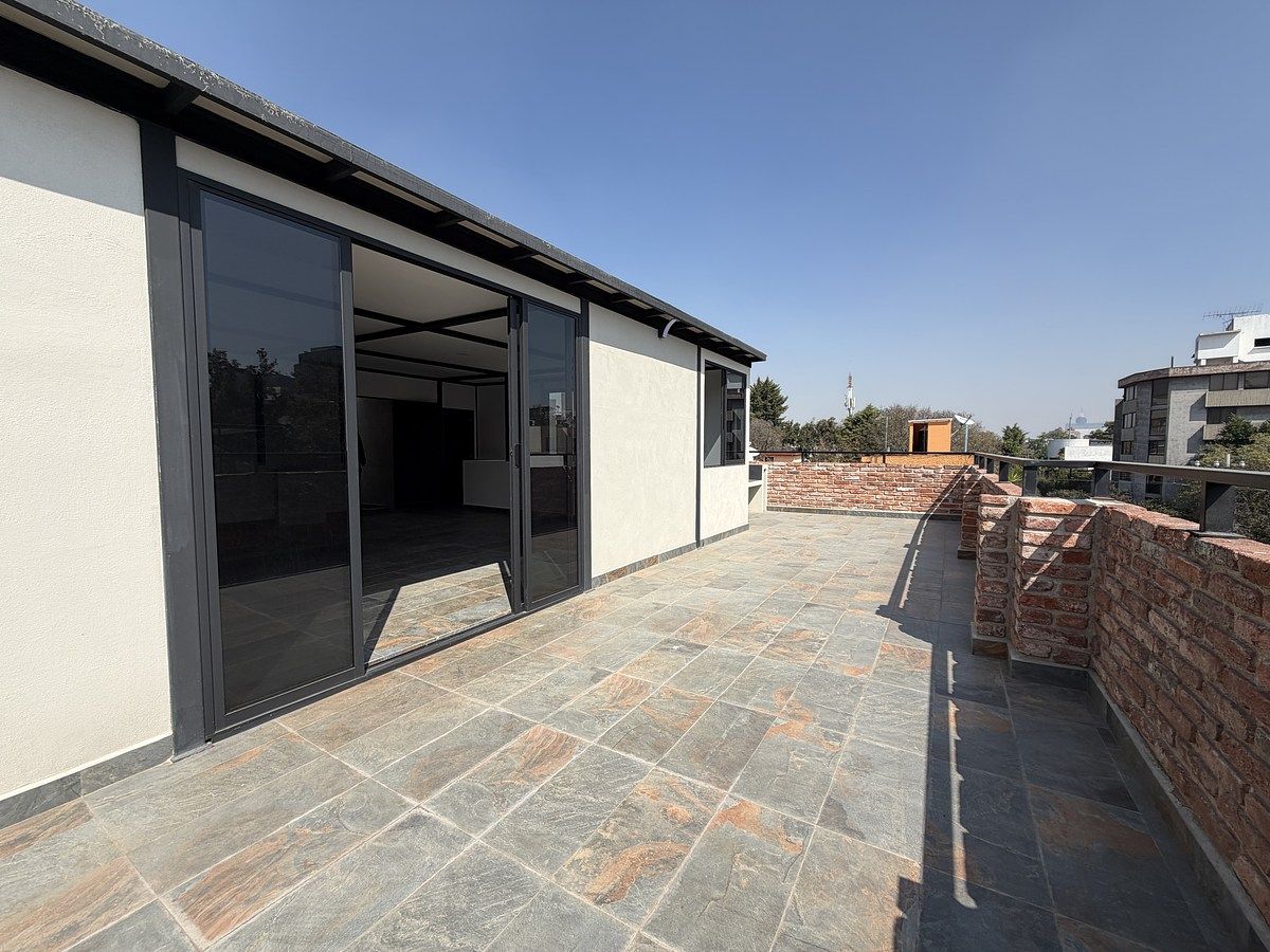 27 de 35: Terraza 202