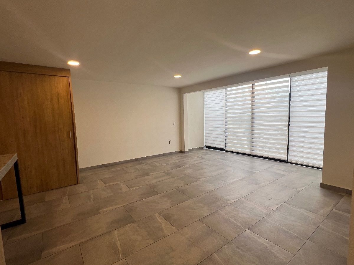 12 de 24: Sala comedor