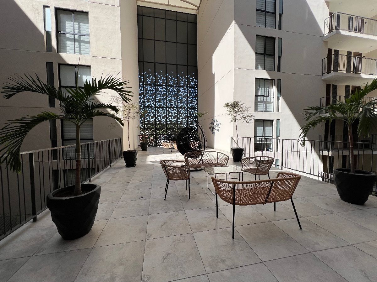 23 de 24: Área de convivencia