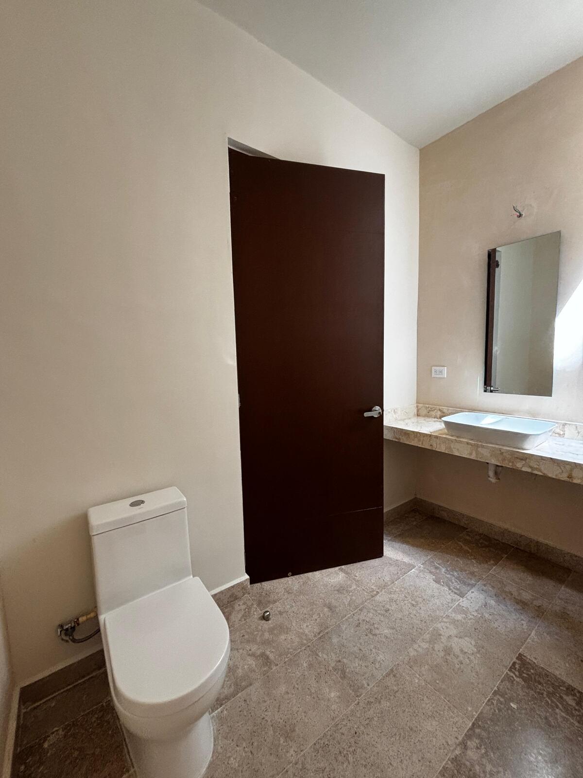 19 de 39: Baño, Habitación Principal