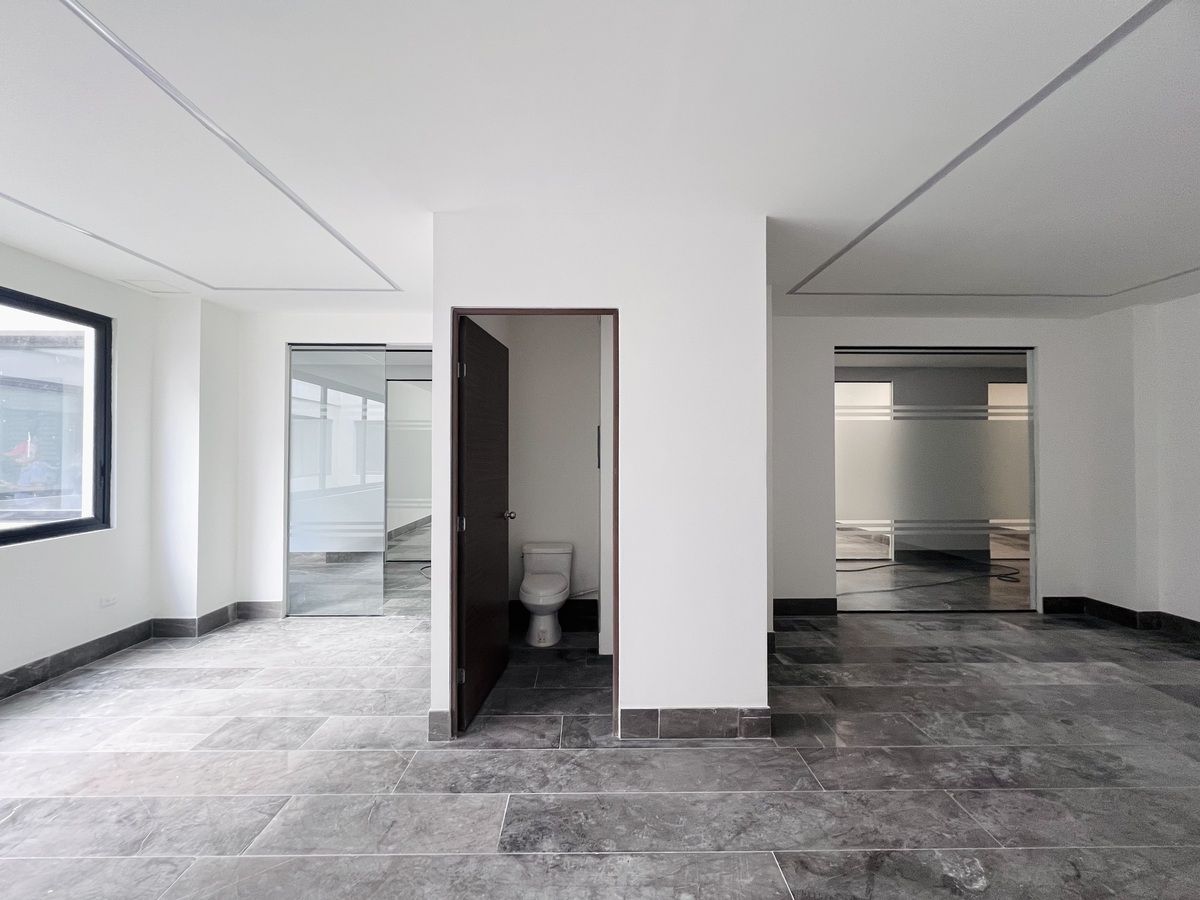 4 of 32: ESPACIOS AMPLIOS