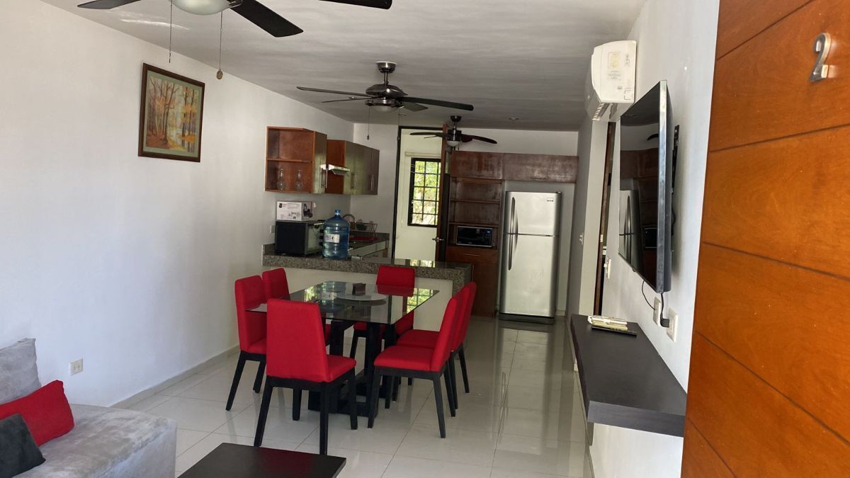 2 of 5: Sala y comedor corrido