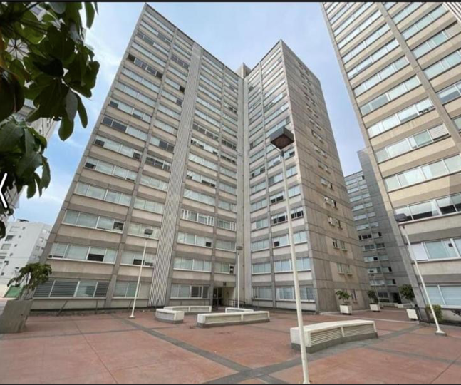 1 de 20: FACHADA