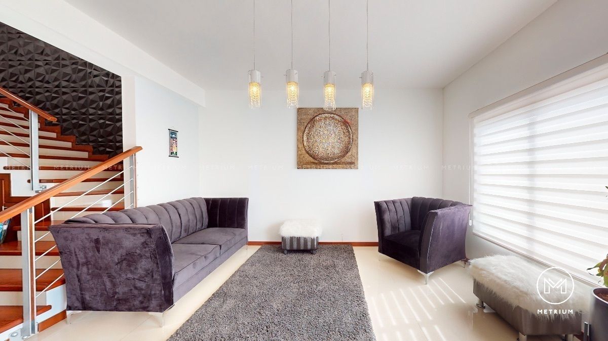 4 de 23: Sala