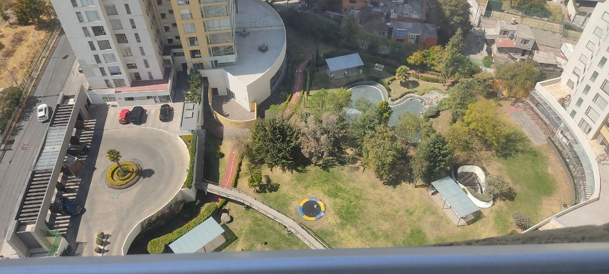 4 de 28