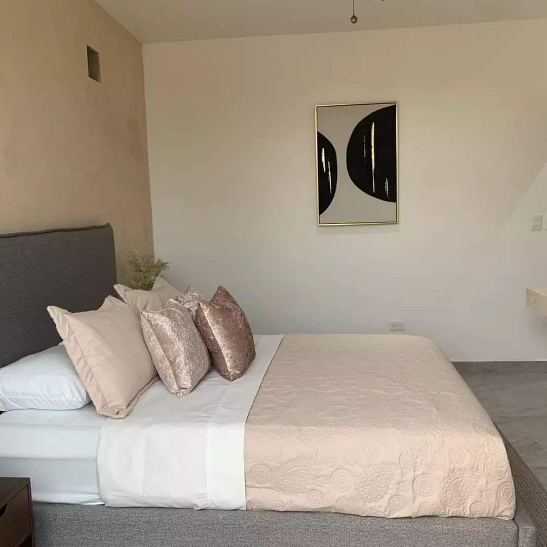 7 of 16: townhouse muestra