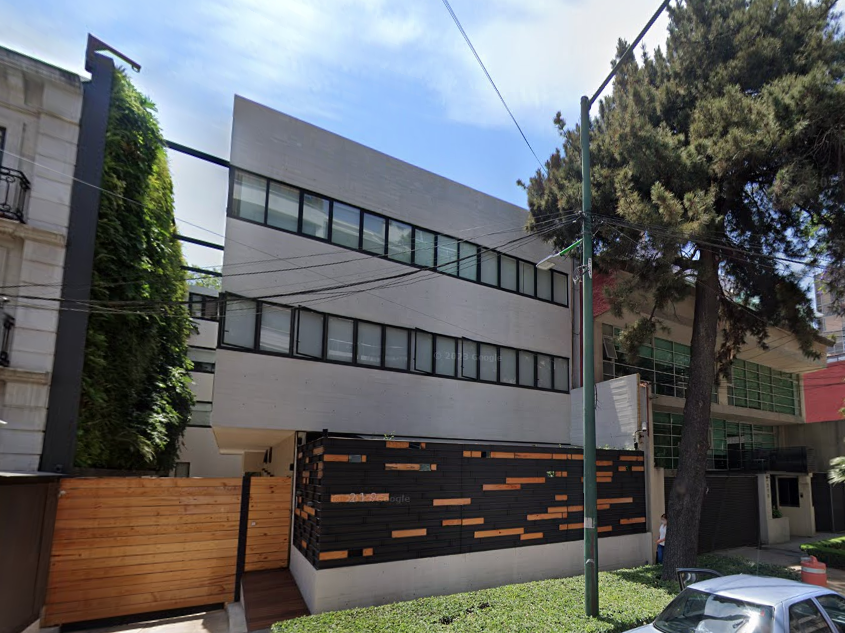 308, Calle Sócrates, Polanco, Polanco II Sección, 11530 con 3 Recámaras, 3 Baños, 250 Metros Cuadrados y 2 Puestos de Estacionamiento