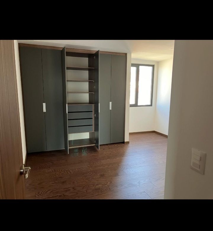 22 de 31: Amplios closets en recámaras secundarias