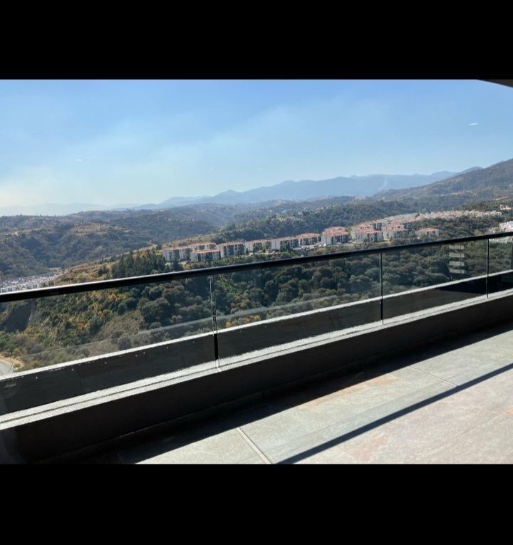 2 de 31: Amplia terraza con espectaculares vistas