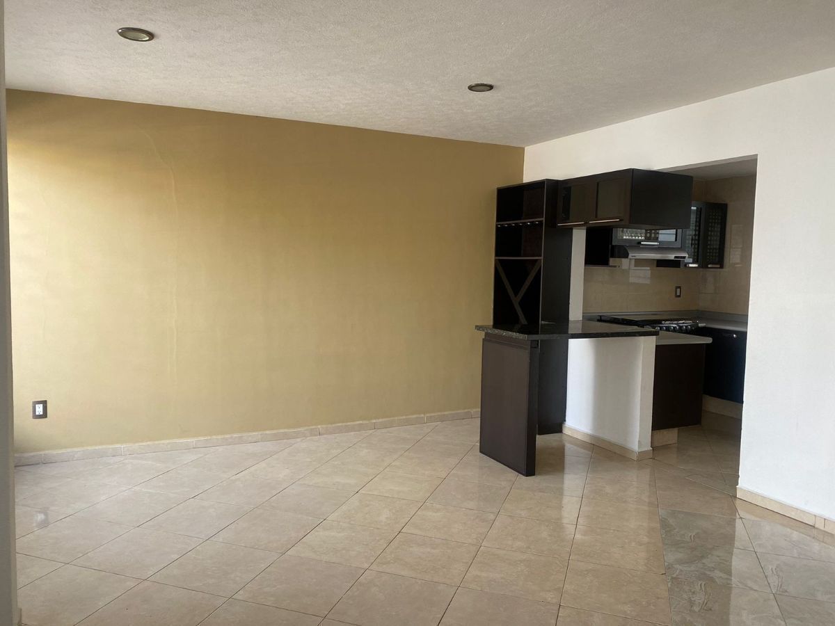 House in Gated Community in Real Universidad, Morelia, photo 3 of 24