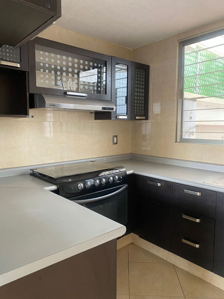 House in Gated Community in Real Universidad, Morelia, photo 4 of 24