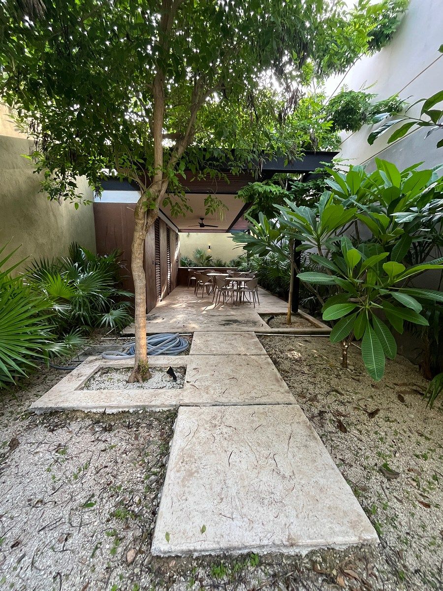 Town house en renta con piscina y amenidades, foto 1 de 36