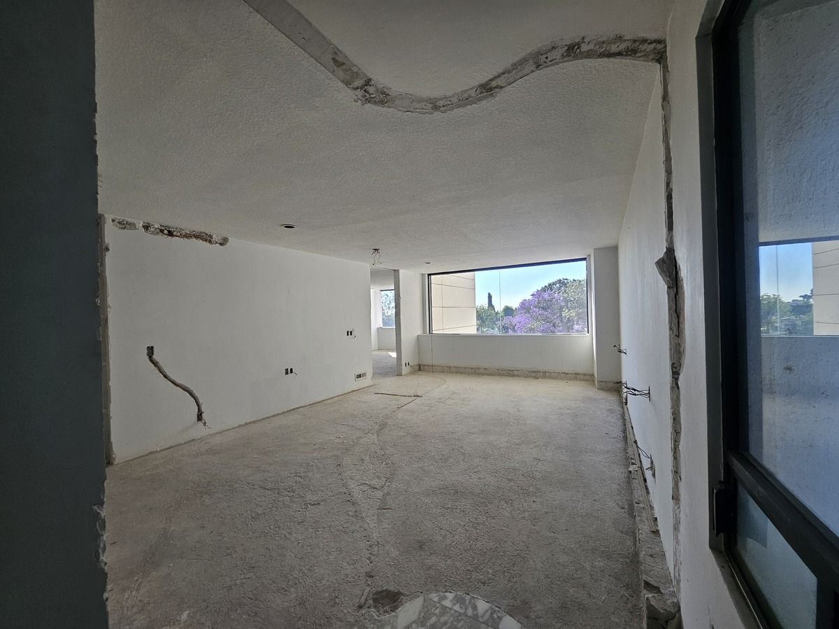 Departamento en Venta en Sierra Vertientes con 3 Recámaras, 420 Metros Cuadrados y 3 Baños Departamento en Venta en Sierra Vertientes con 3 Recámaras, 420 Metros Cuadrados y 3 Baños