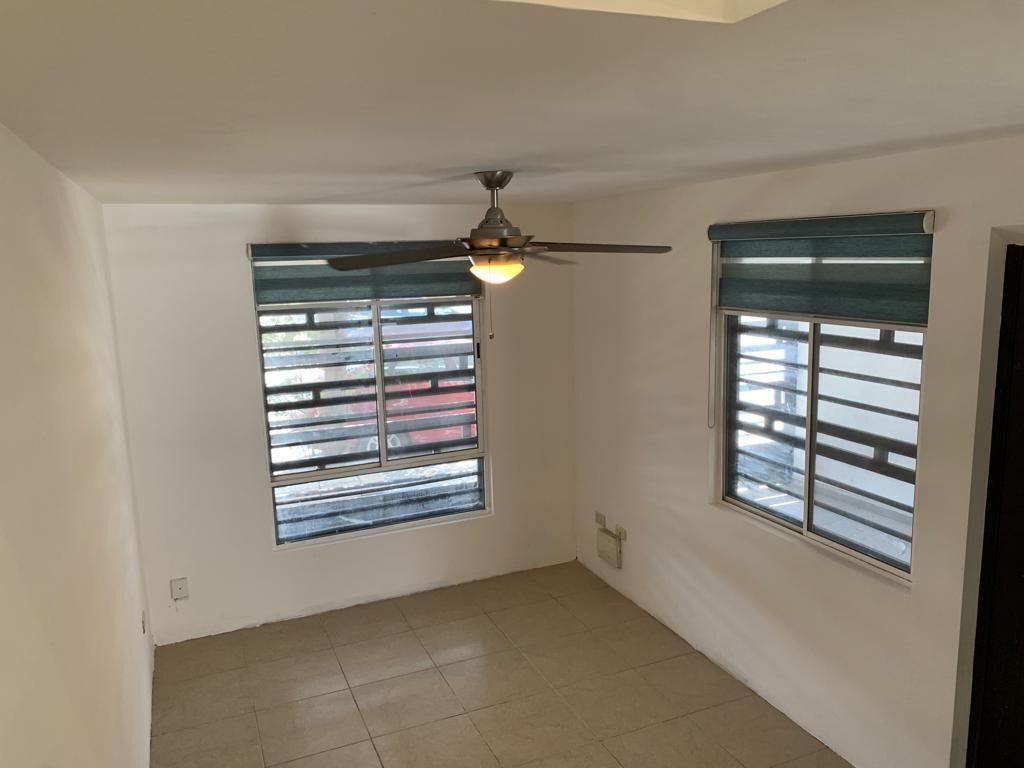 2 de 28: Sala