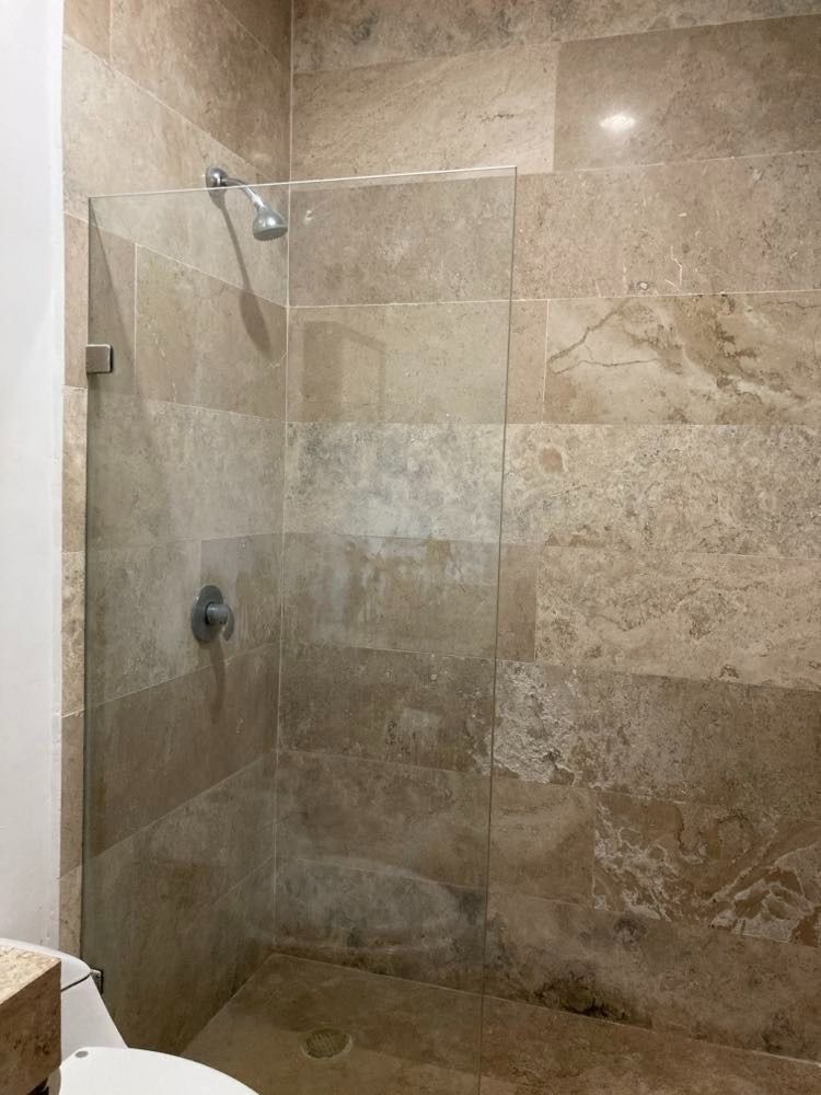 3 of 9: BAÑO2