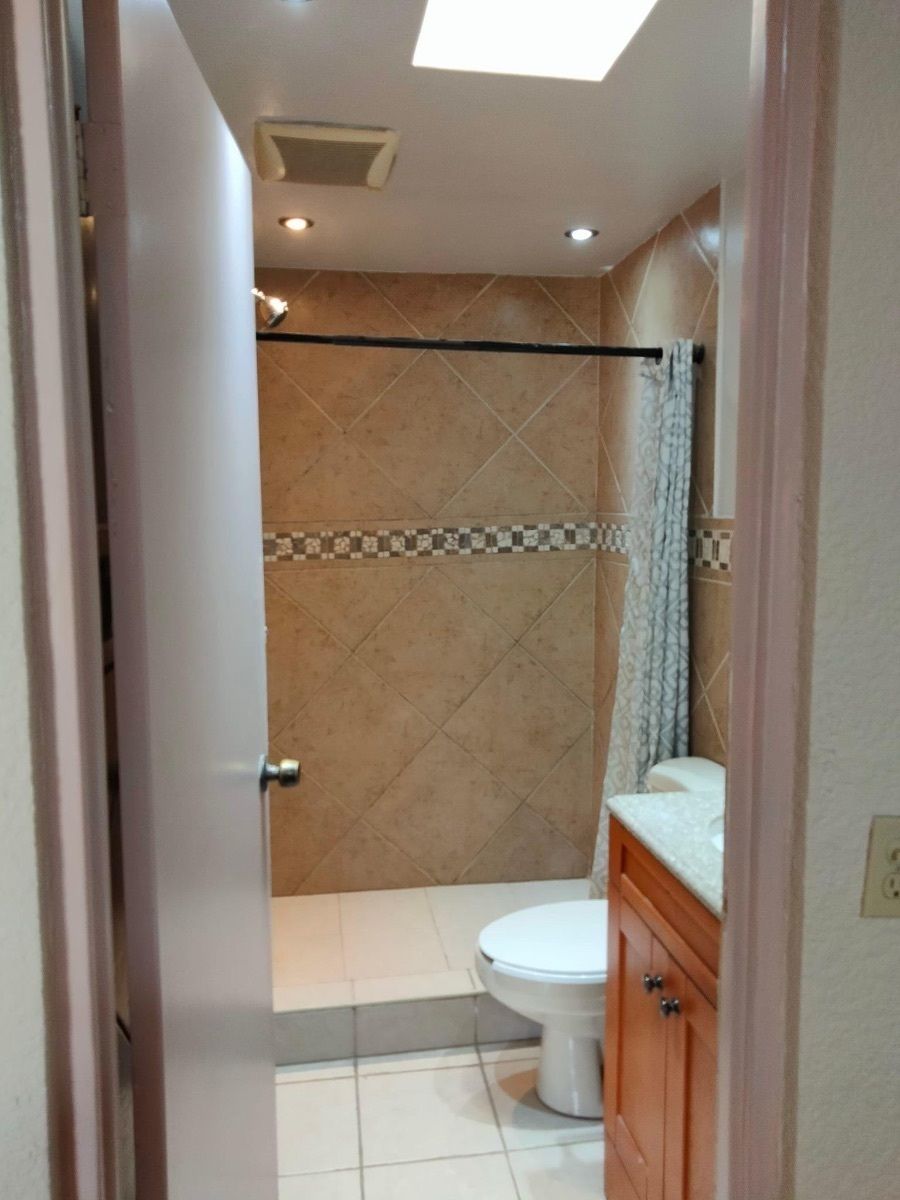 14 de 17: Baño completo