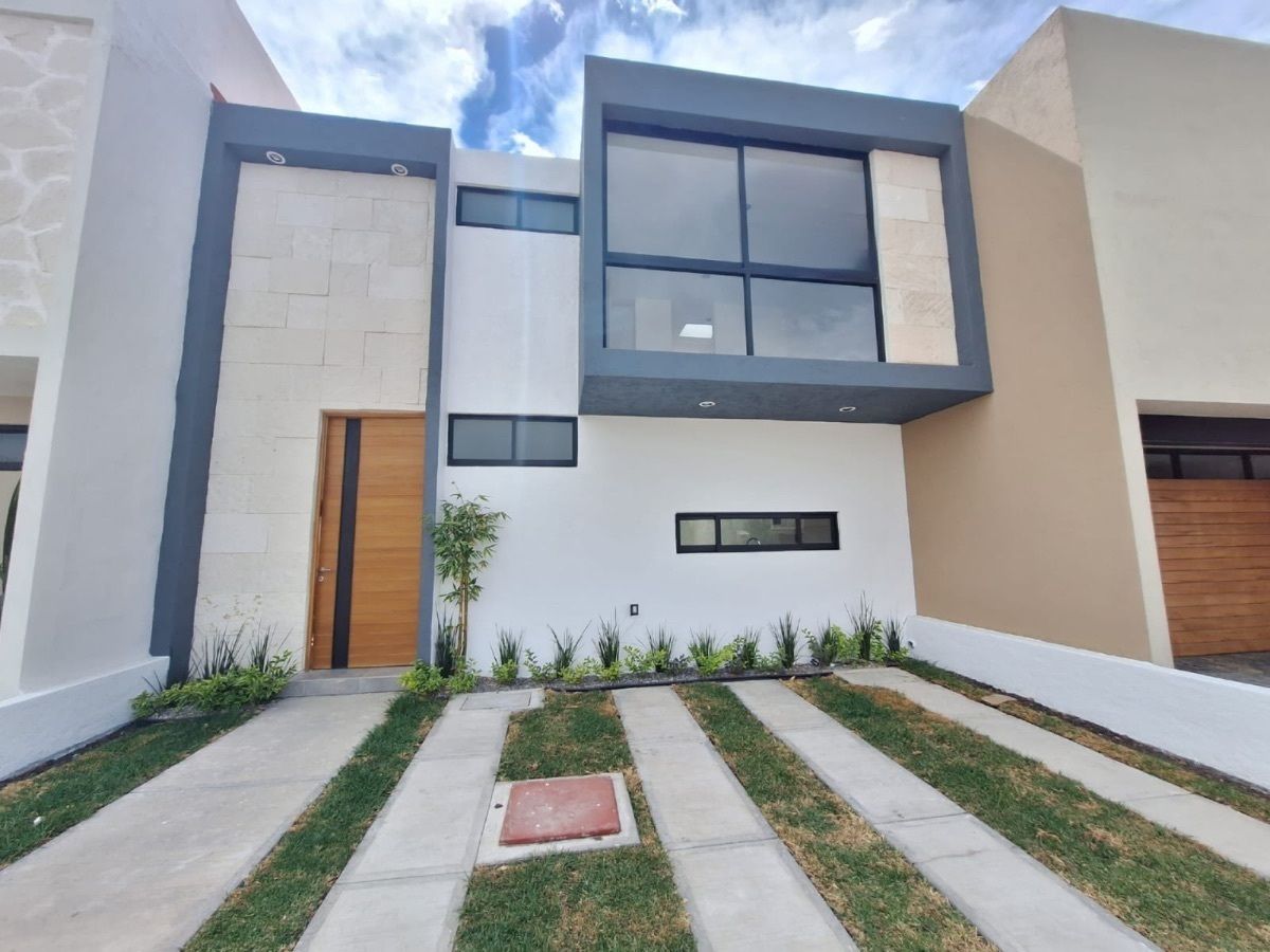 CASA EN VENTA NUEVA, EN CAÑADAS DEL ARROYO, CON RECAMARA Y BAÑO COMPLETO EN PB.