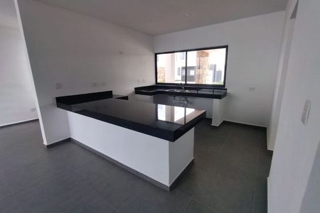Casa en privada residencial con amenidades | CVR |