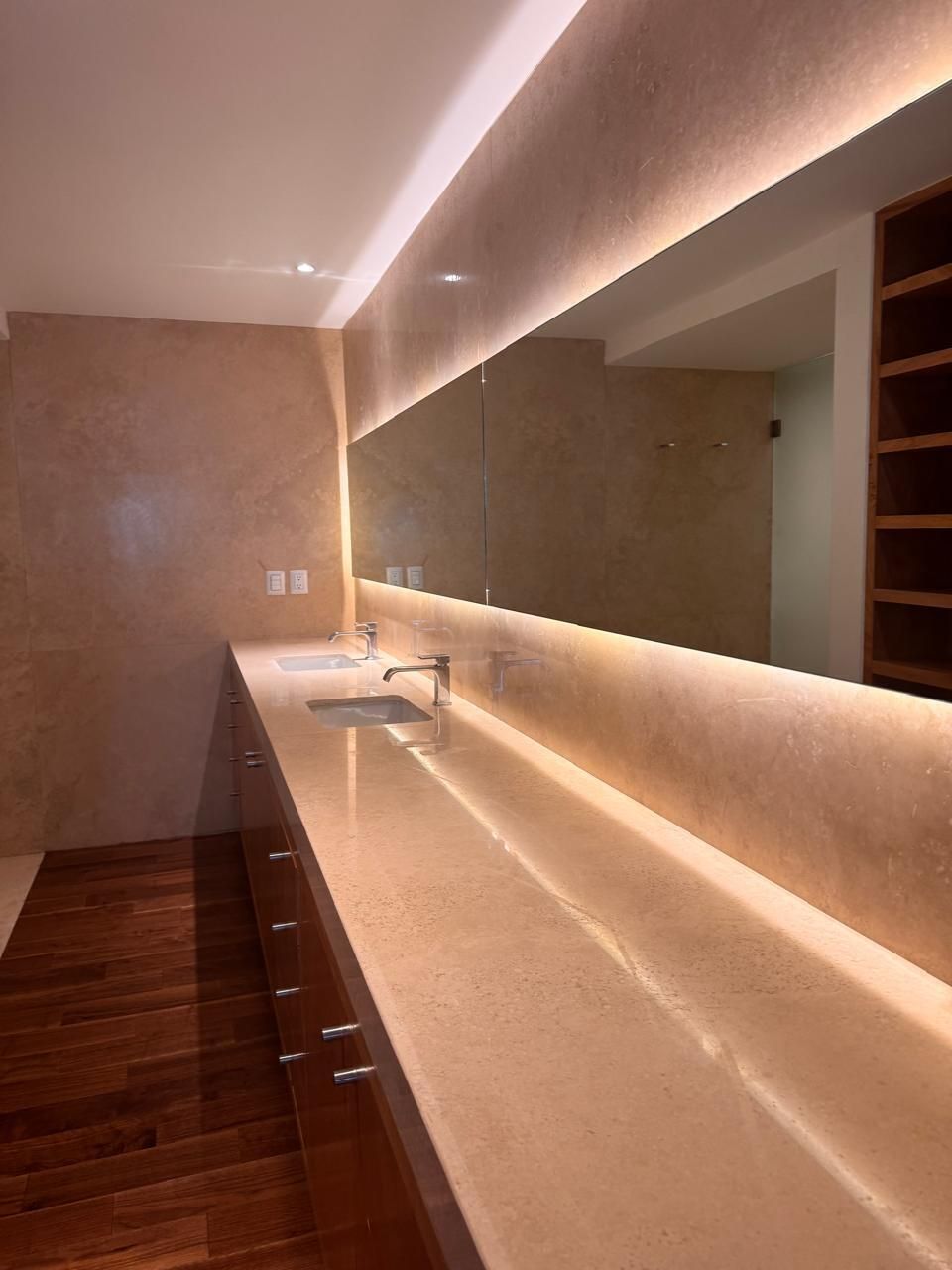 4 of 9: Baño rec principal