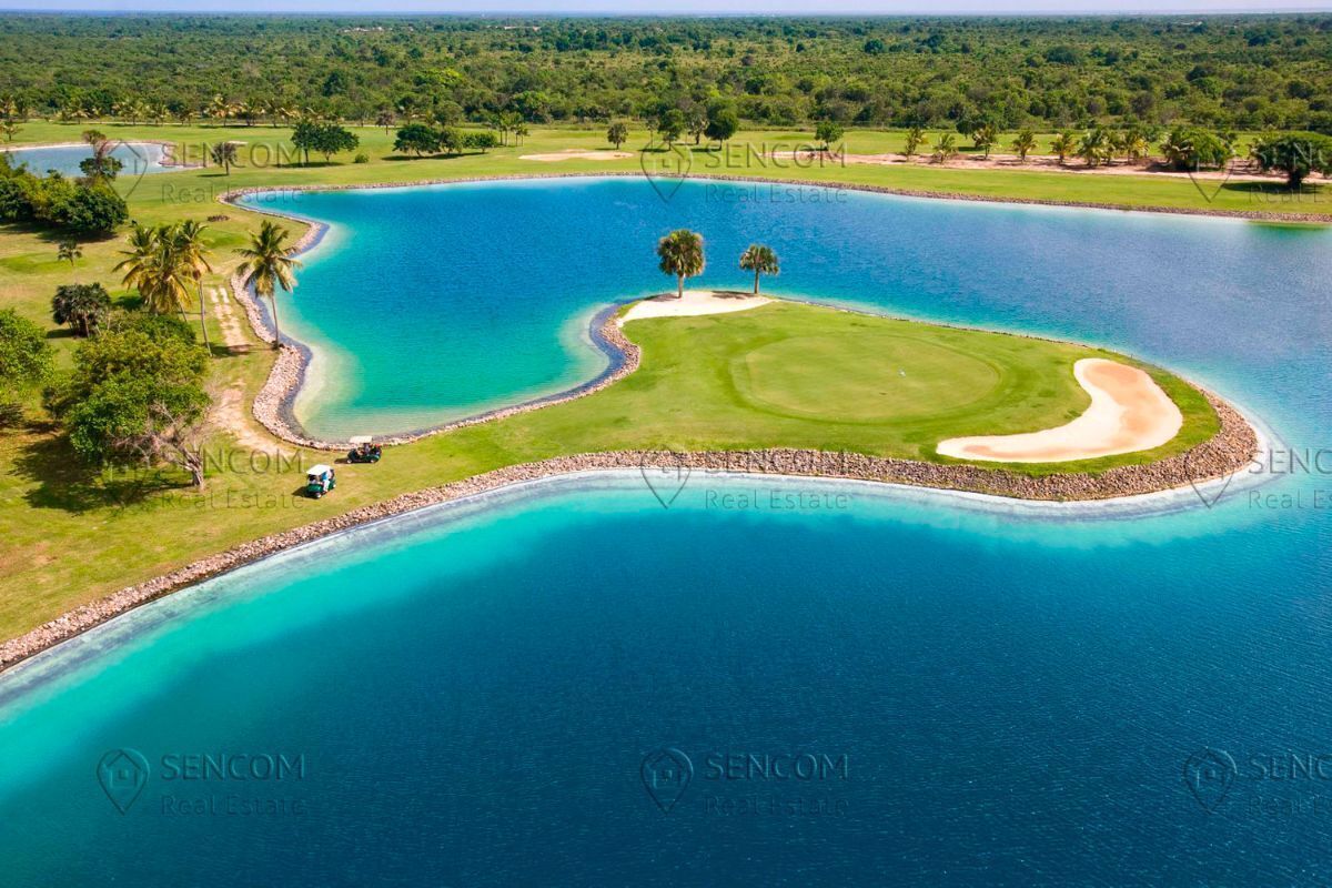 2 de 15: Parcelas for sale en Coral Golf Resort 2