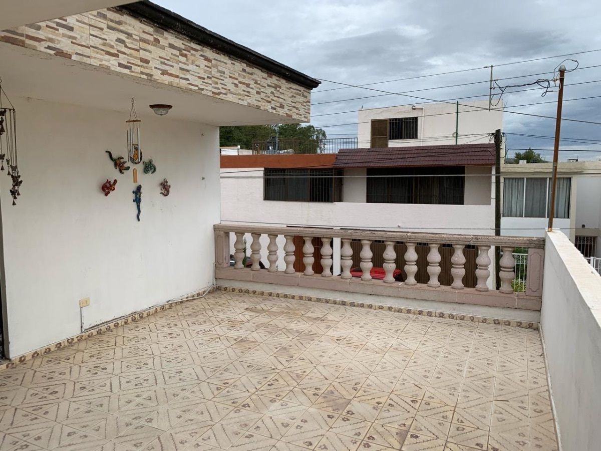 Casa a la Venta en Jardines de Durango