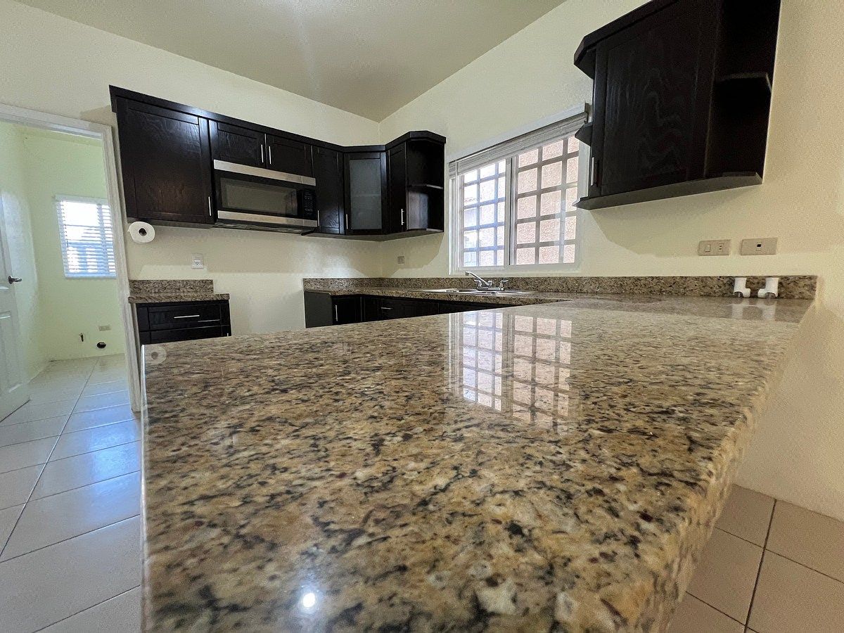 Casa venta Otay Lago Tijuana. Cerca Garita de Otay, Vía Rápida, Zona Rio