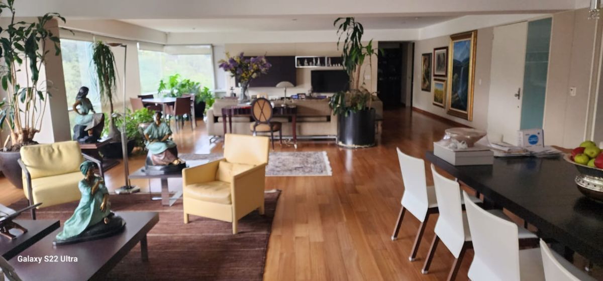 Departamento en Venta en Bosque De Canelos con 3 Recámaras, 3 Baños y 360 Metros Cuadrados Departamento en Venta en Bosque De Canelos con 3 Recámaras, 3 Baños y 360 Metros Cuadrados