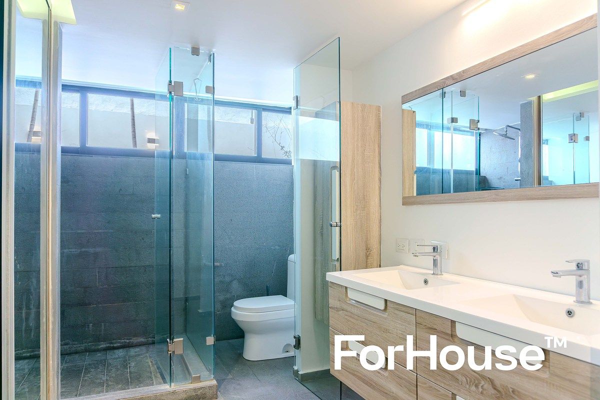 20 de 28: Baño recámara principal